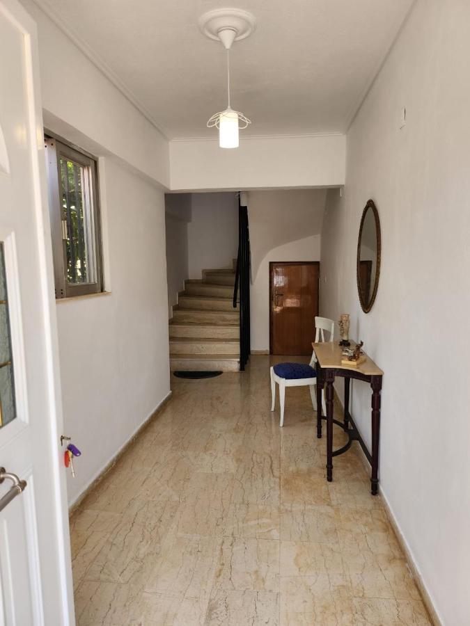 Queen Aspri Apartment 3' Min To The Beach! Antikyra Exterior photo