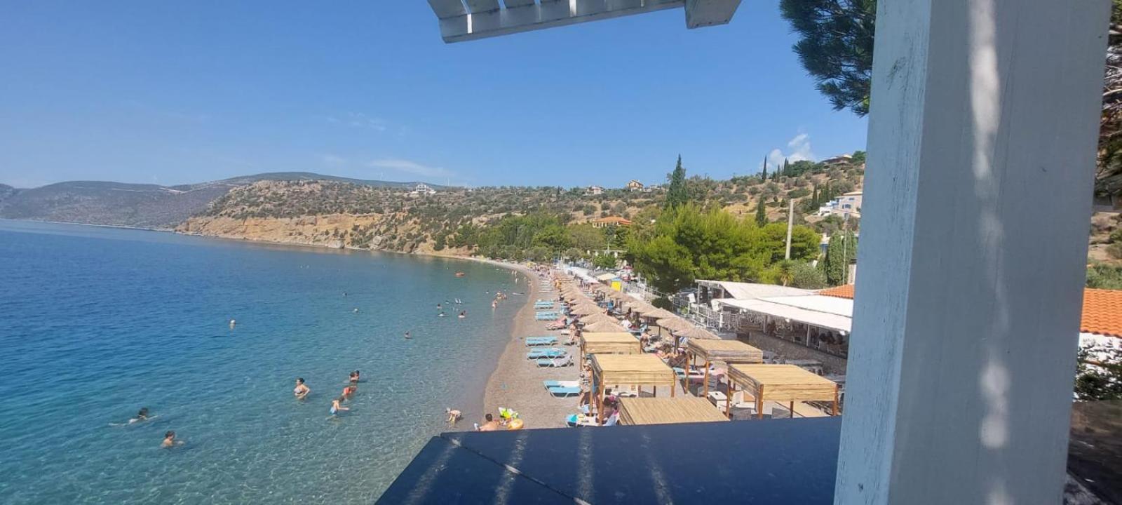 Queen Aspri Apartment 3' Min To The Beach! Antikyra Exterior photo